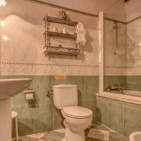 Casona Dos Lagos Villanueva (Cantabria)