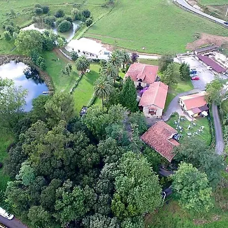 Hotel Casona Dos Lagos Villanueva (Cantabria)