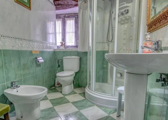 Casona Dos Lagos Villanueva (Cantabria)